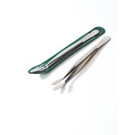 Penseta timbre cu varf de tip lopata, indoit, in etui. 12 cm