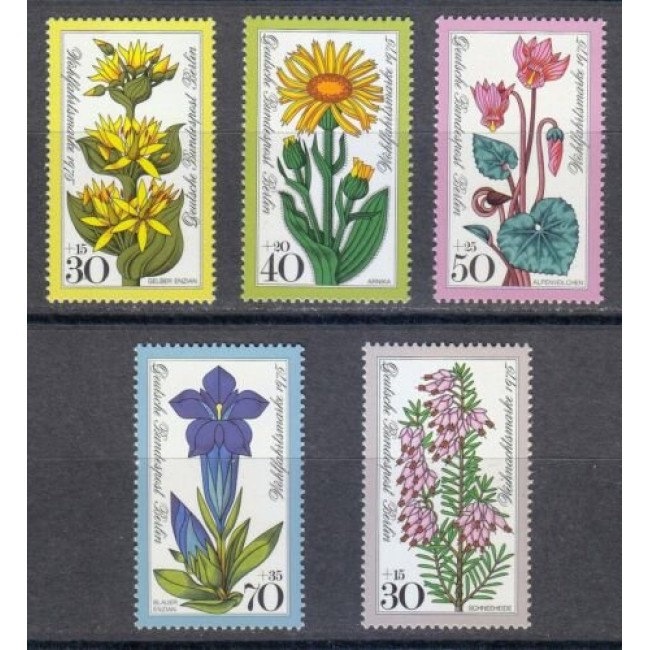 Berlin 1975 - Flori de munte, Craciun, serie neuzata Berlin 1975 - Flori de munte, Craciun, serie neuzata