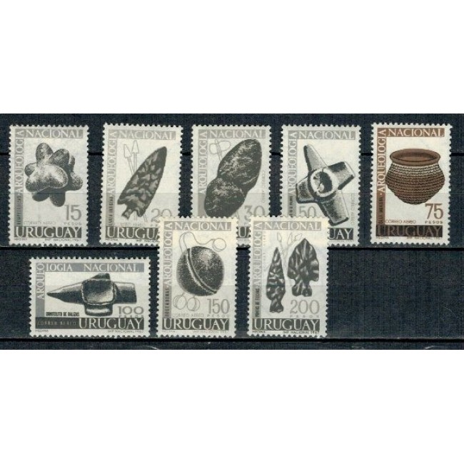 Uruguay 1967 - Arheologie, artefacte, serie neuzata Uruguay 1967 - Arheologie, artefacte, serie neuzata