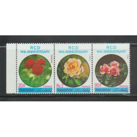 Pakistan 1978 - Flori, trandafiri, serie neuzata Pakistan 1978 - Flori, trandafiri, serie neuzata