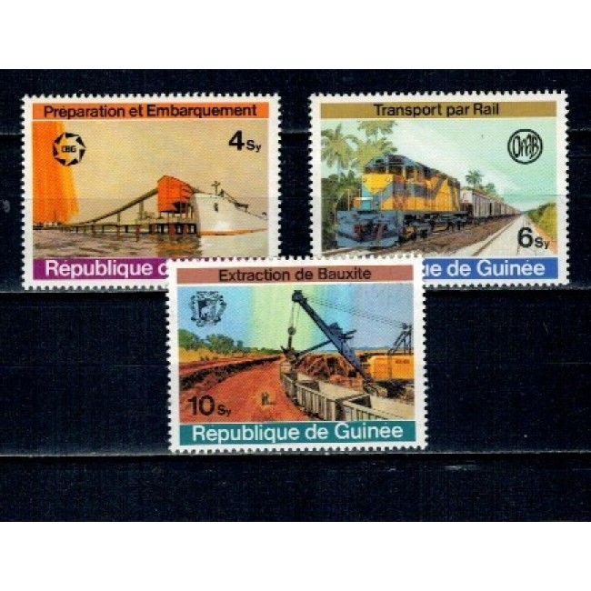 Guinea 1974 - Minerit, trenuri, serie neuzata Guinea 1974 - Minerit, trenuri, serie neuzata