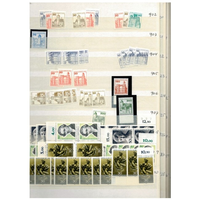 Berlin 1969-1990 - Colecție aprox. 2500 timbre neuzate in clasor, cu dubluri Berlin 1969-1990 - Colecție aprox. 2500 timbre neuzate in clasor, cu dubluri