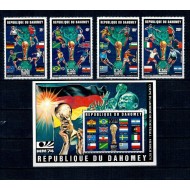 Dahomey 1974 - Campionatul Mondial de Fotbal, serie si colita neuzata