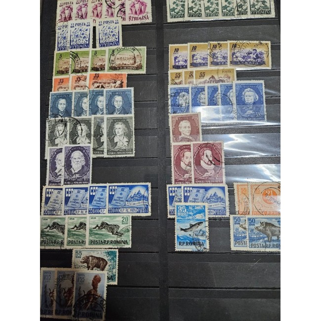 Clasor gros cu o colecție de timbre stampilate Romania 1947-1962, cu dubluri