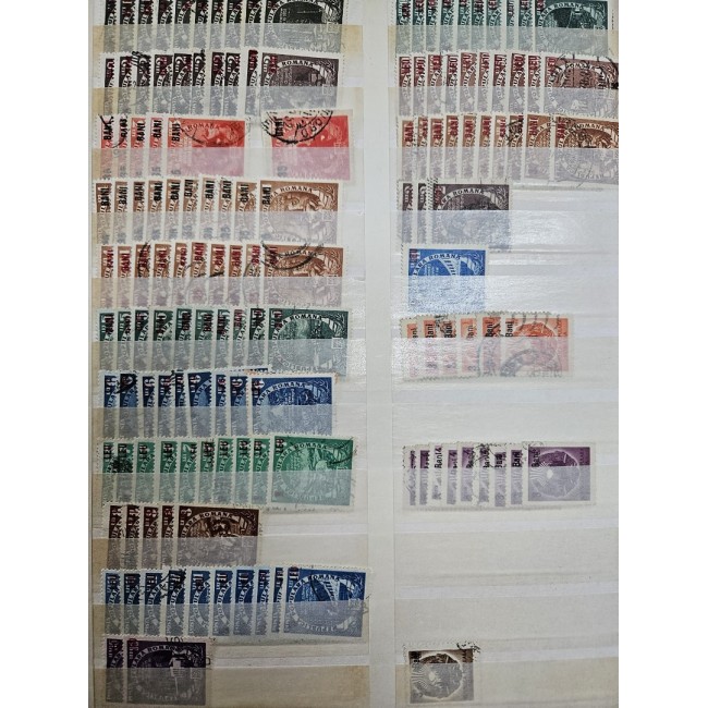 Romania - Colecție veche de timbre stampilate in clasor, in principal anii 1950