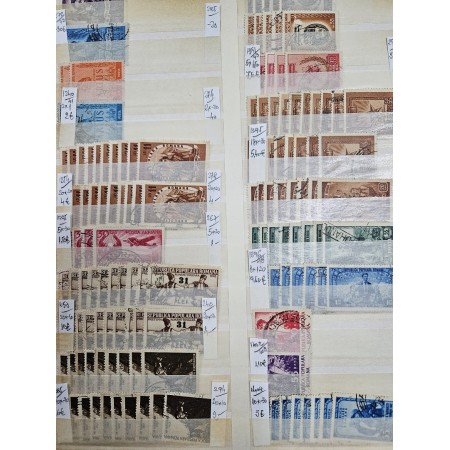 Romania - Colecție veche de timbre stampilate in clasor, in principal anii 1950