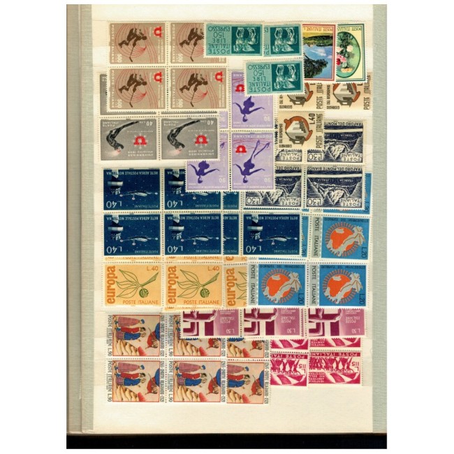 Italia - Colecție timbre vechi neuzate in clasor, cu dubluri