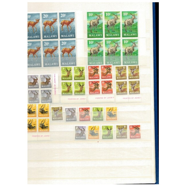 Malawi - Colecție timbre neuzate in clasor, cu dubluri