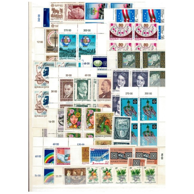 Austria - Lot timbre neuzate in clasor, cu dubluri, anii 1980-1990