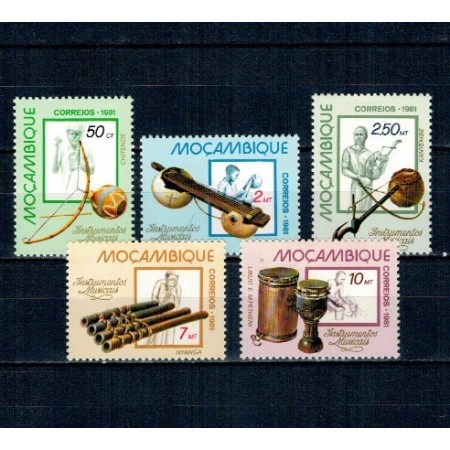 Mozambic 1981 - Instrumente muzicale, serie neuzata