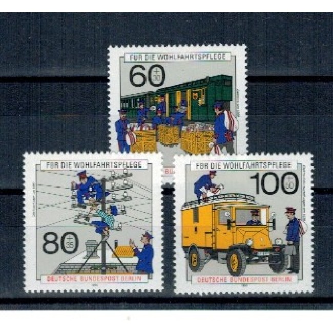 Berlin 1990 - Posta in trecut, serie neuzata