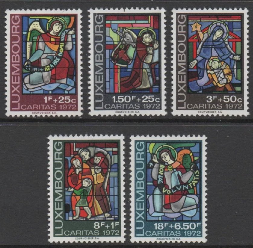 Luxemburg 1972 - Caritas, Craciun, vitralii, serie neuzata