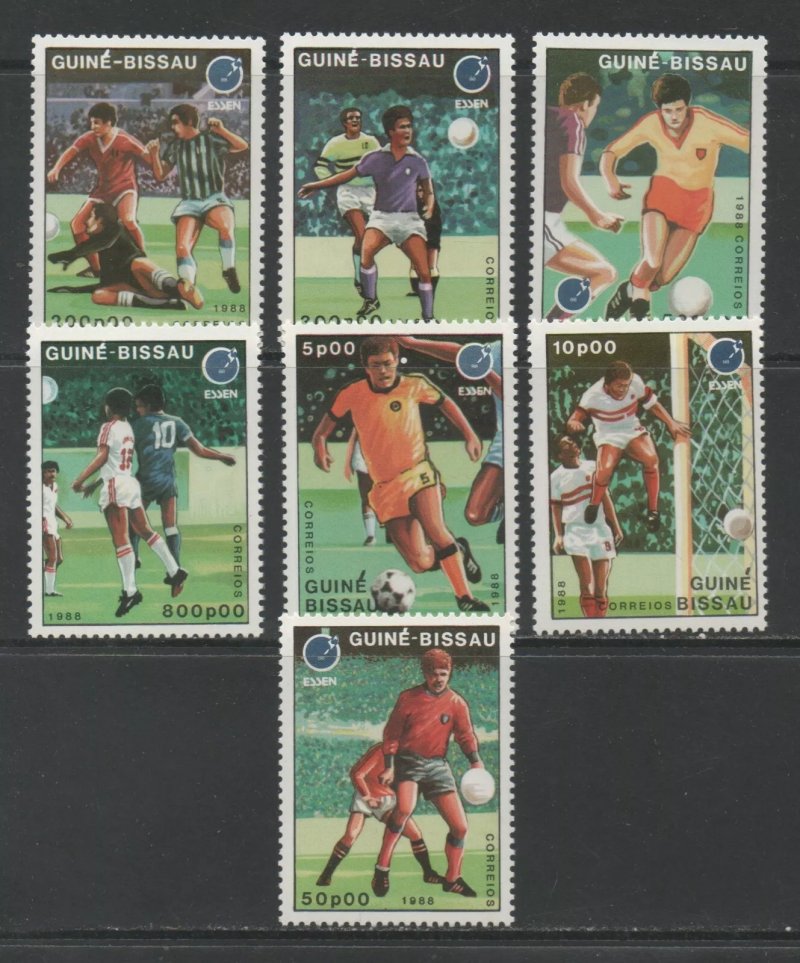 Guinea Bissau 1988 - Fotbal, serie neuzata